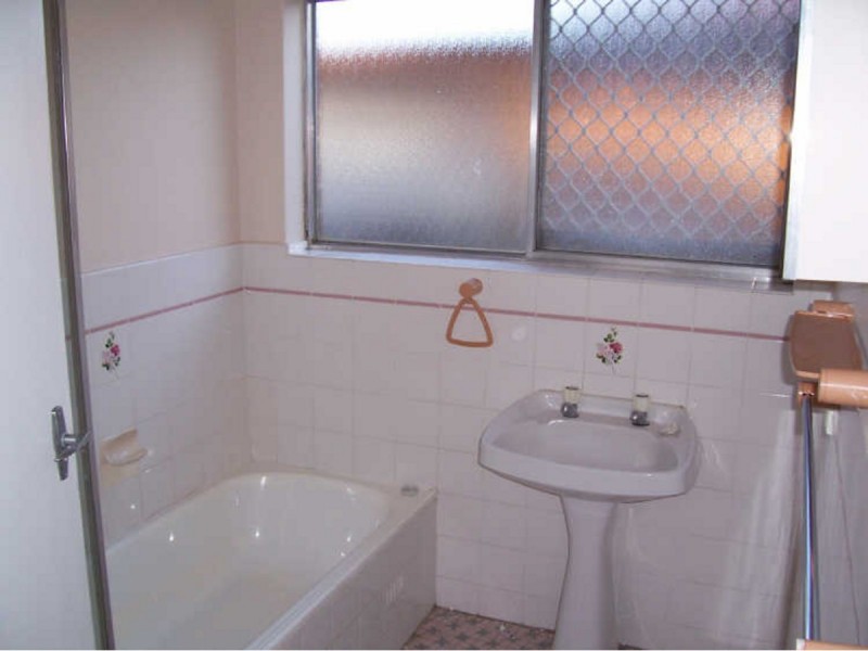 803 North East Road, Valley View SA 5093