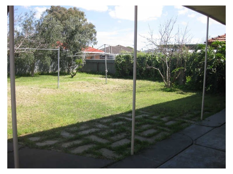 16 EMERY ROAD, Campbelltown SA 5074