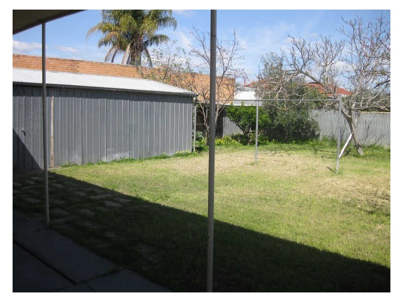 16 EMERY ROAD, Campbelltown SA 5074