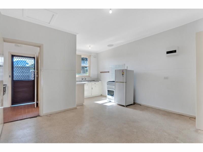 5 Church Crescent, Marion SA 5043