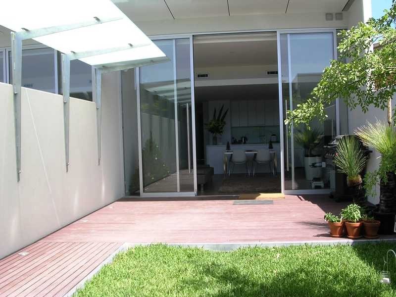 1/9 West Street, Hindmarsh SA 5007