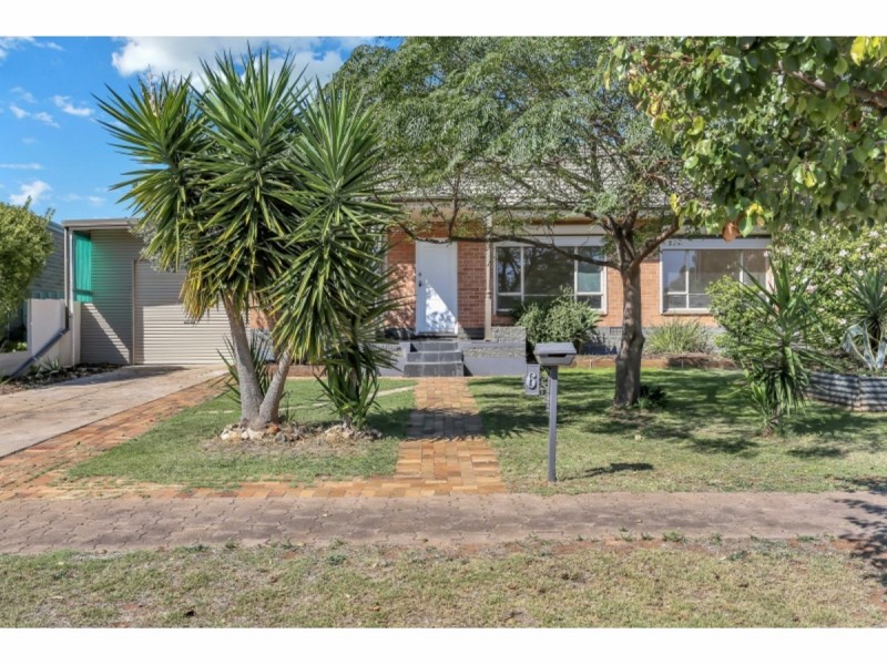 6 Valda Road, Para Hills SA 5096