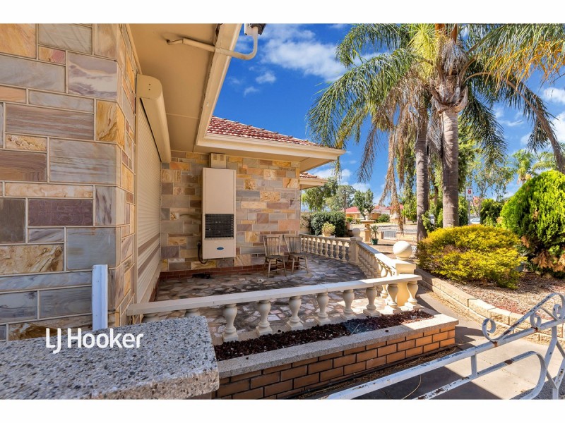 18 Newton Road, Campbelltown SA 5074