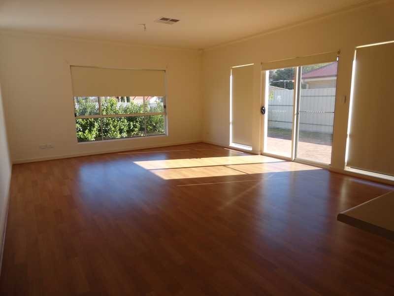 4 SILKES ROAD, Paradise SA 5075