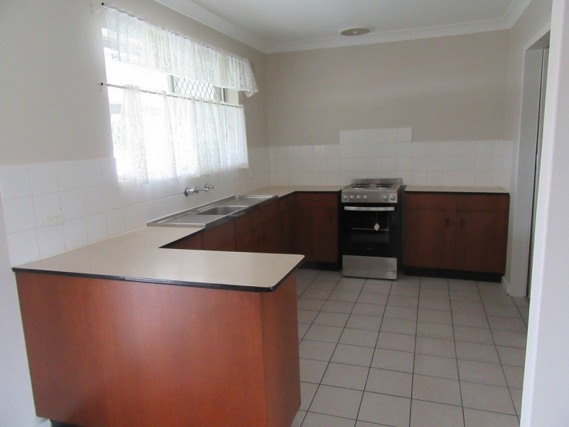 803 North East Road, Valley View SA 5093