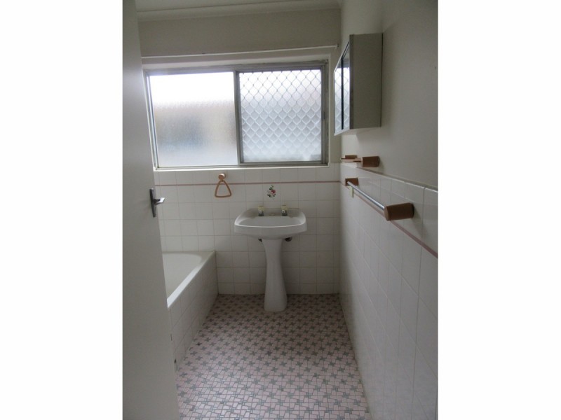 803 North East Road, Valley View SA 5093