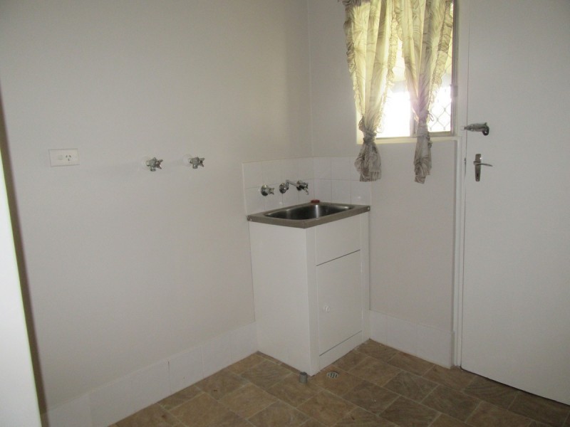 803 North East Road, Valley View SA 5093