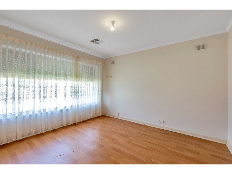 57 Cresdee Road, Campbelltown SA 5074