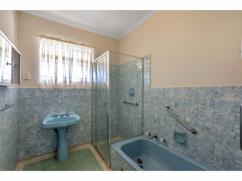 57 Cresdee Road, Campbelltown SA 5074