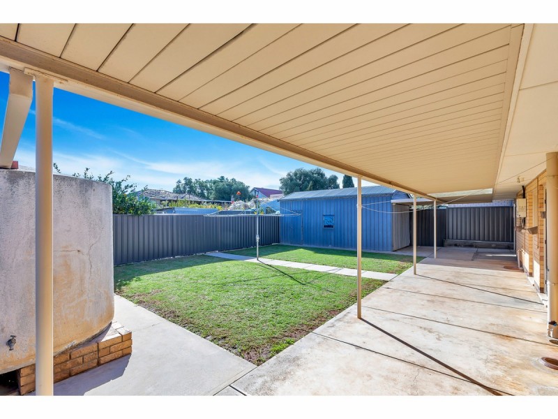 57 Cresdee Road, Campbelltown SA 5074