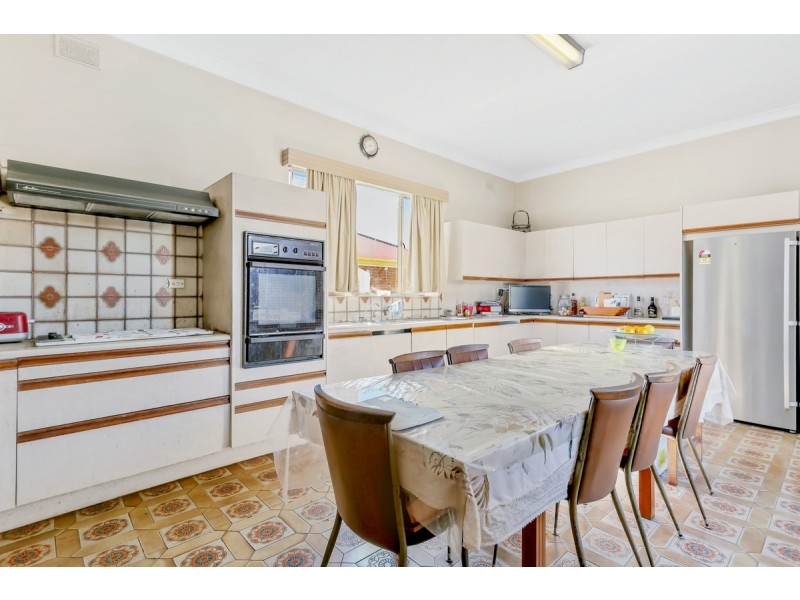 12 Hilltop Avenue, Felixstow SA 5070