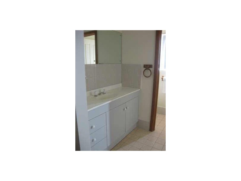 11B BROOKER AVENUE, Campbelltown SA 5074