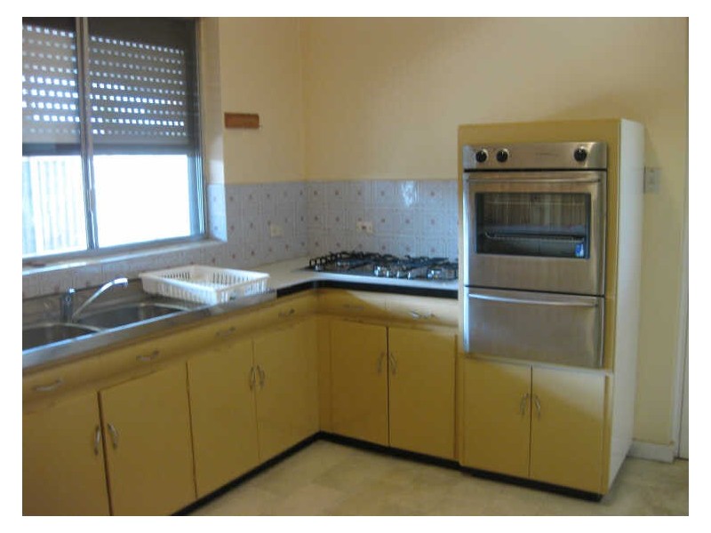 13 PICCADILLY CRESCENT, Campbelltown SA 5074