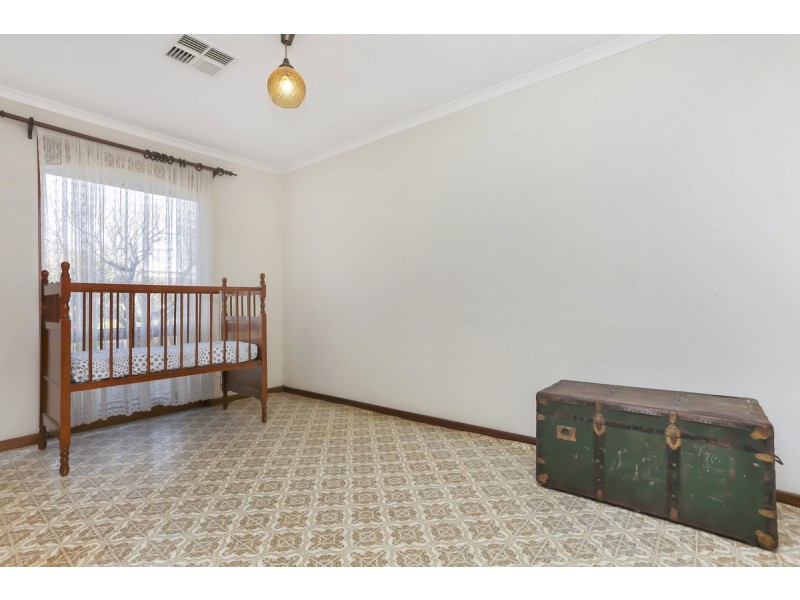 5 Monaro Crescent, Newton SA 5074