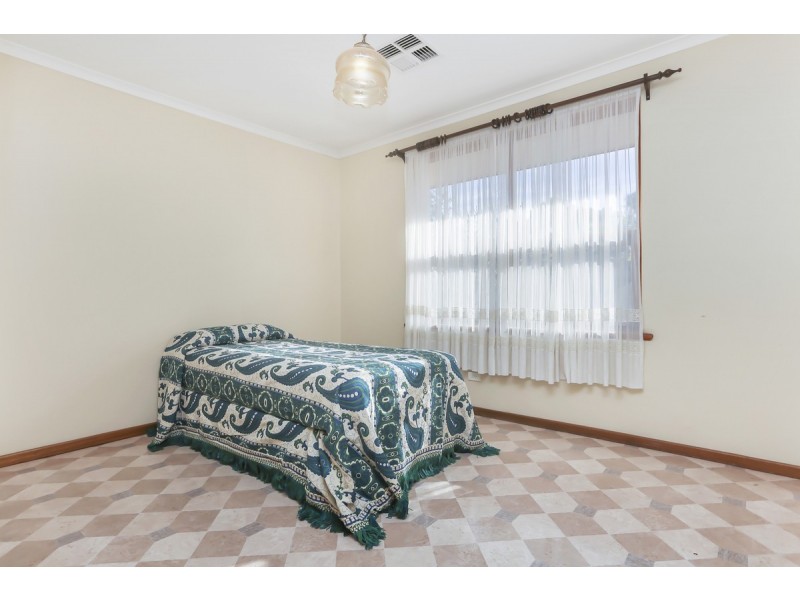 5 Monaro Crescent, Newton SA 5074