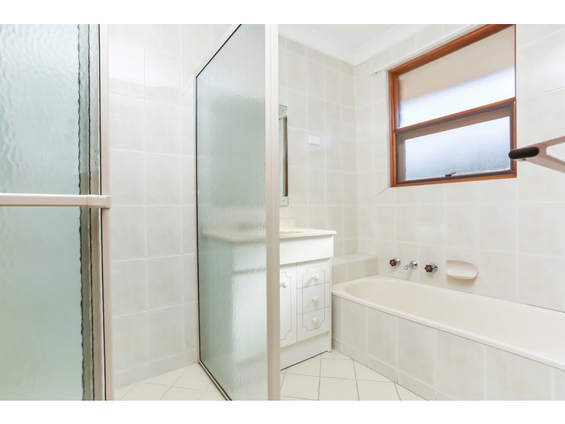 5 Monaro Crescent, Newton SA 5074