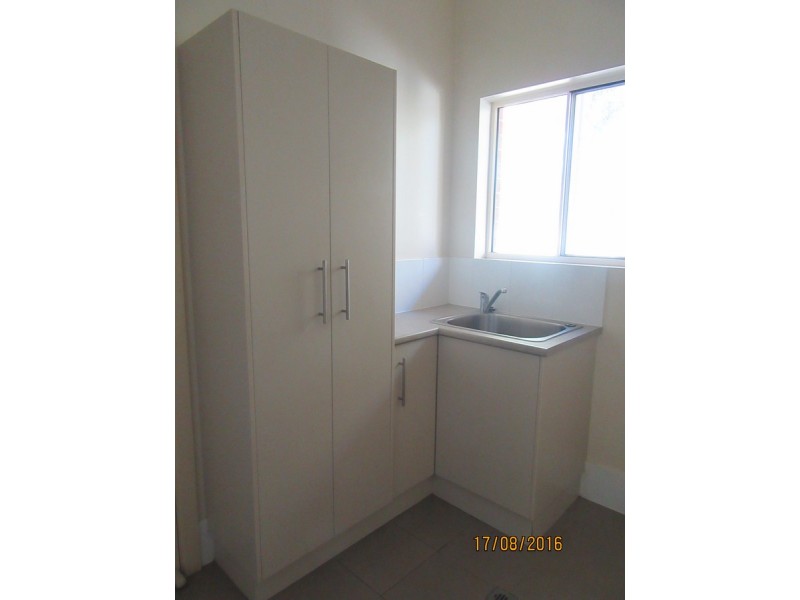 4/107 Commercial Road, Salisbury SA 5108