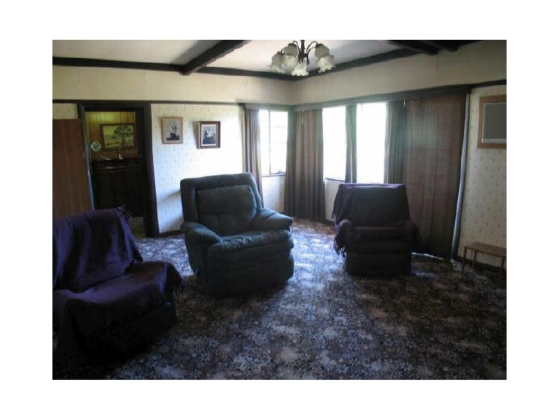 16 ACACIA AVENUE, Campbelltown SA 5074