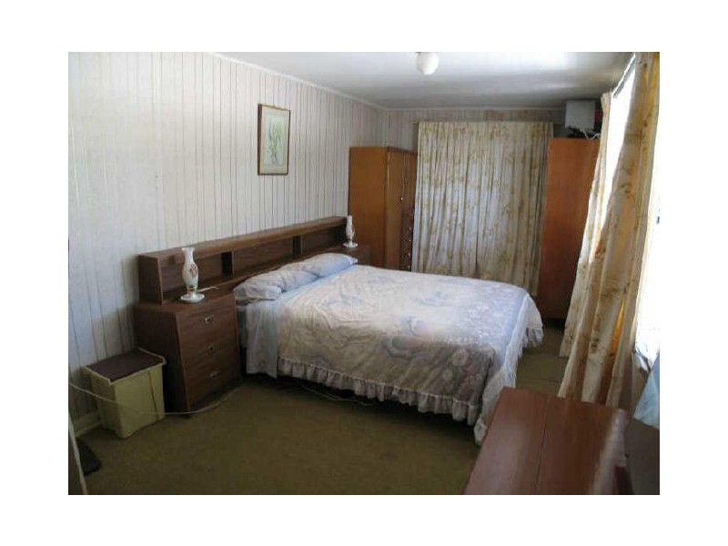 16 ACACIA AVENUE, Campbelltown SA 5074