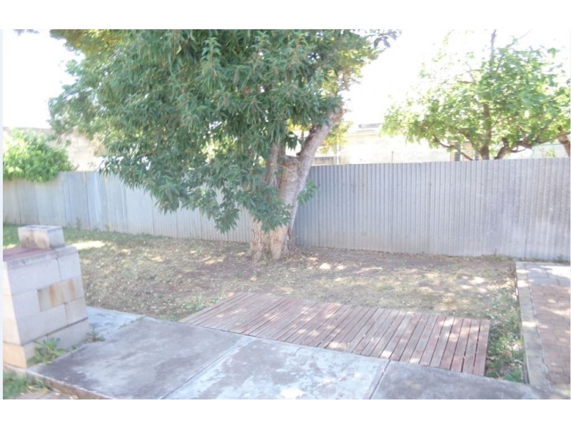 16 Junction Road, Paradise SA 5075
