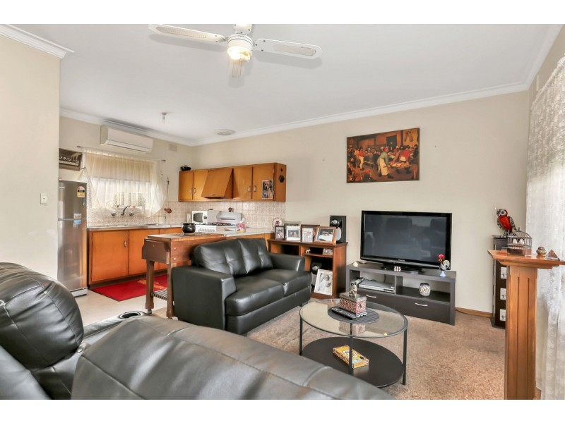 3 Moore Crescent, Campbelltown SA 5074