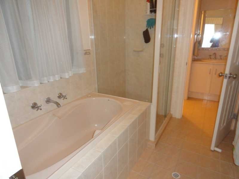 4 Shropshire Avenue, Hillcrest SA 5086