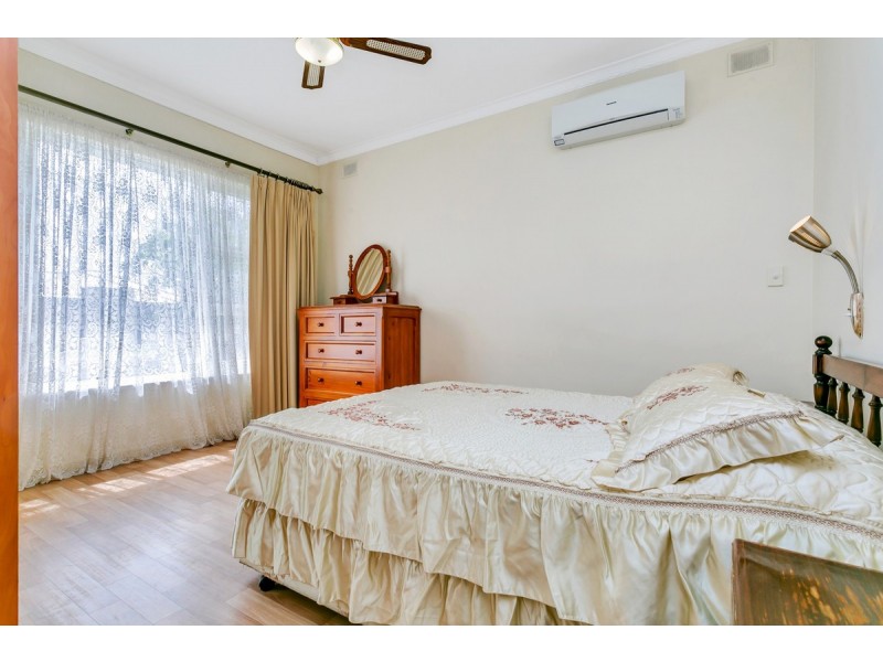 16 Cresdee Road, Campbelltown SA 5074