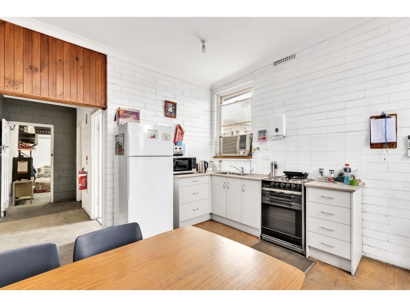 2 Thomas Street, Cavan SA 5094