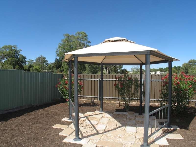 10B KAREDA DRIVE, Campbelltown SA 5074