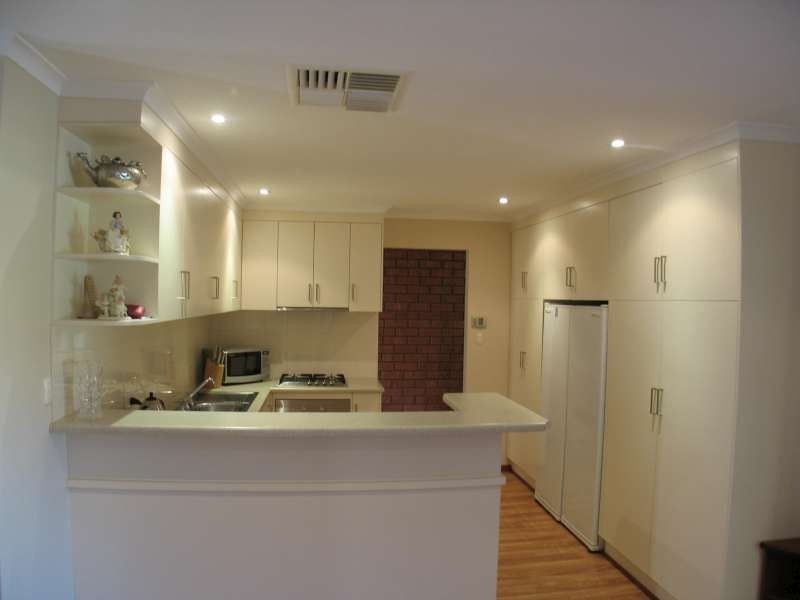 10B KAREDA DRIVE, Campbelltown SA 5074