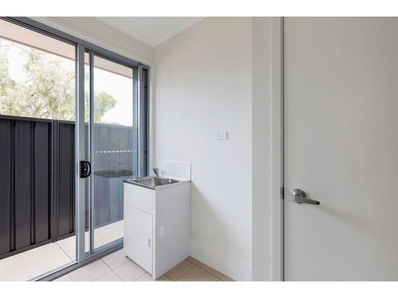 55 Charmaine Avenue, Para Vista SA 5093