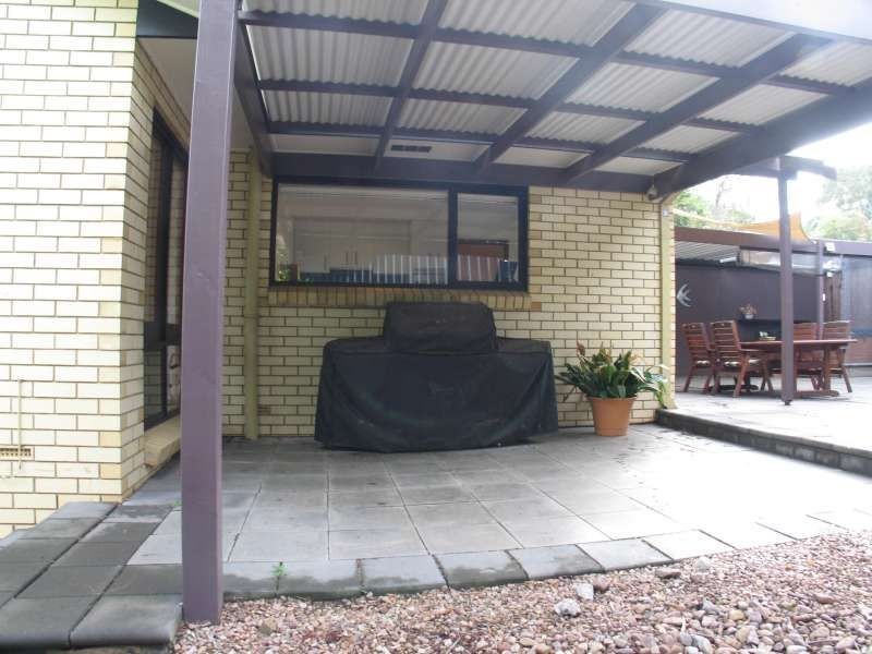 25 TAY ROAD, Woodforde SA 5072