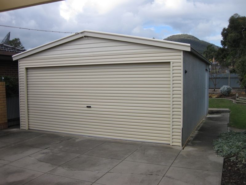 13 TREEFERN AVENUE, Rostrevor SA 5073
