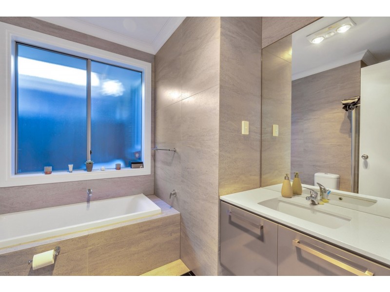 6A Orchid Court, Paradise SA 5075