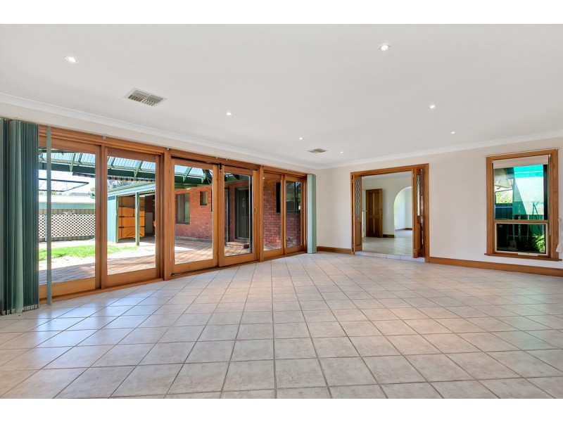 10 Tracy Court, Athelstone SA 5076