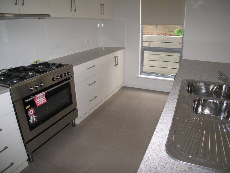 4 PRIMROSE AVENUE, Rostrevor SA 5073