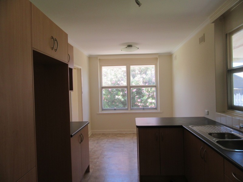 3 Deans Road, Campbelltown SA 5074