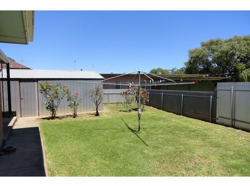 3 Deans Road, Campbelltown SA 5074