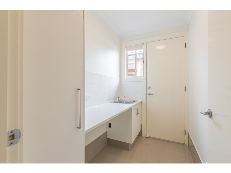 2B Leslie Avenue, Campbelltown SA 5074