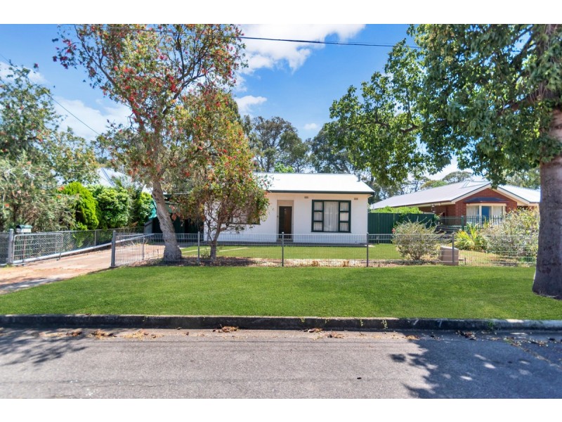 7 Sheila Street, Rostrevor SA 5073