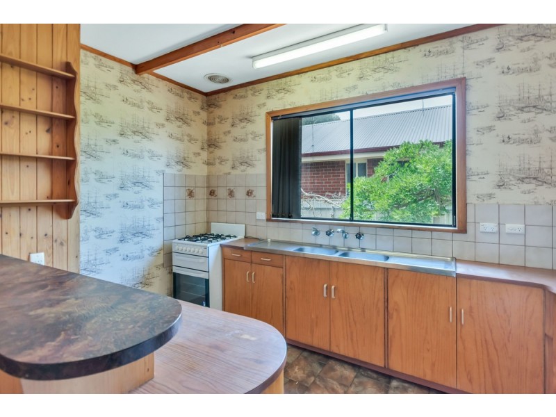7 Sheila Street, Rostrevor SA 5073