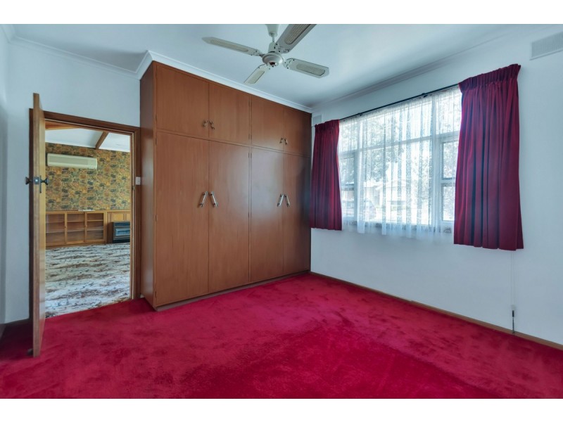 7 Sheila Street, Rostrevor SA 5073