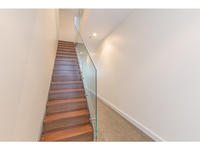 1/9 West Street, Hindmarsh SA 5007