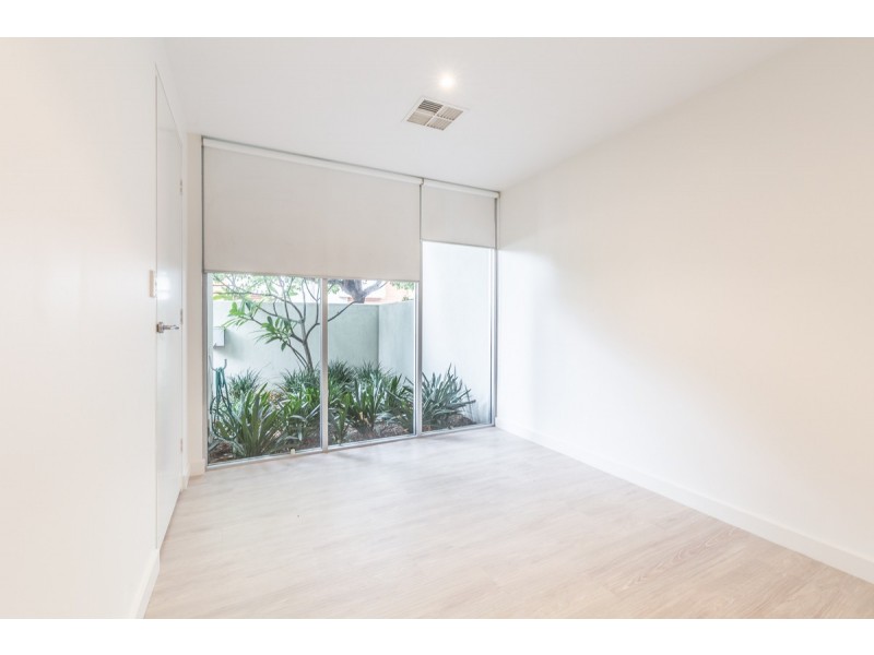 1/9 West Street, Hindmarsh SA 5007