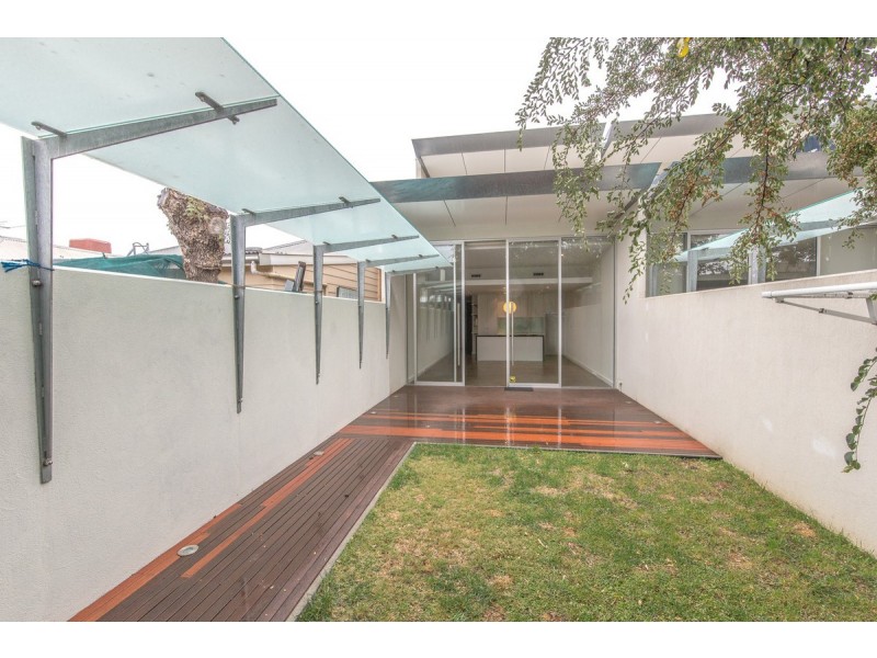 1/9 West Street, Hindmarsh SA 5007