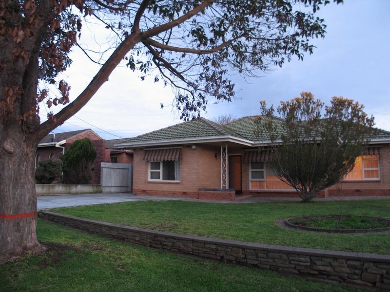 1 BIRCH GROVE, Dernancourt SA 5075