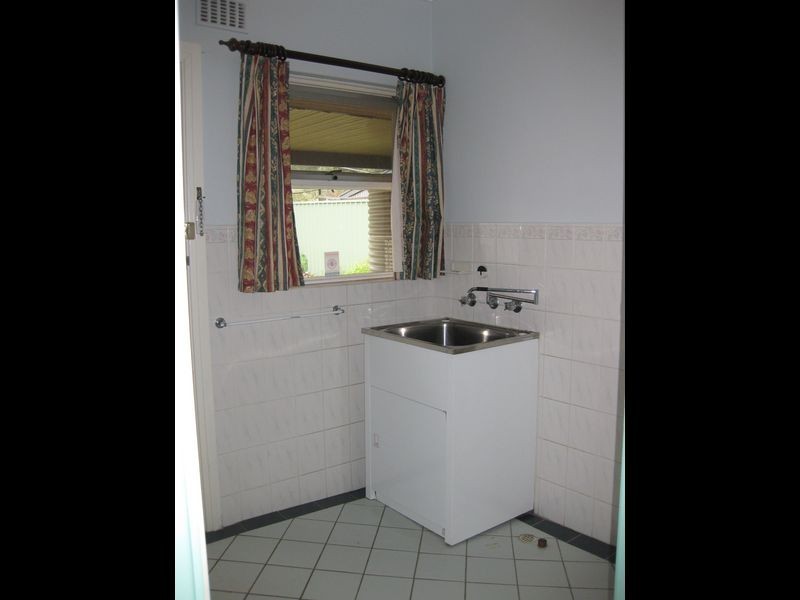 5 JULIA DRIVE, Rostrevor SA 5073