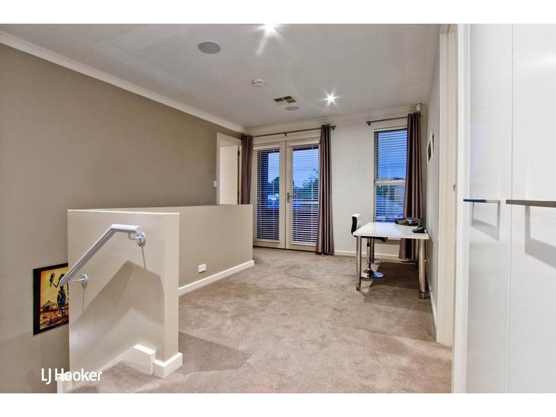 12 Piccadilly Crescent, Campbelltown SA 5074
