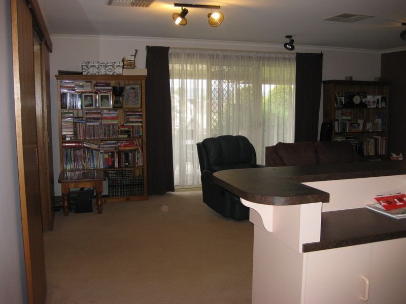 24 Bowmore Court, Greenwith SA 5125