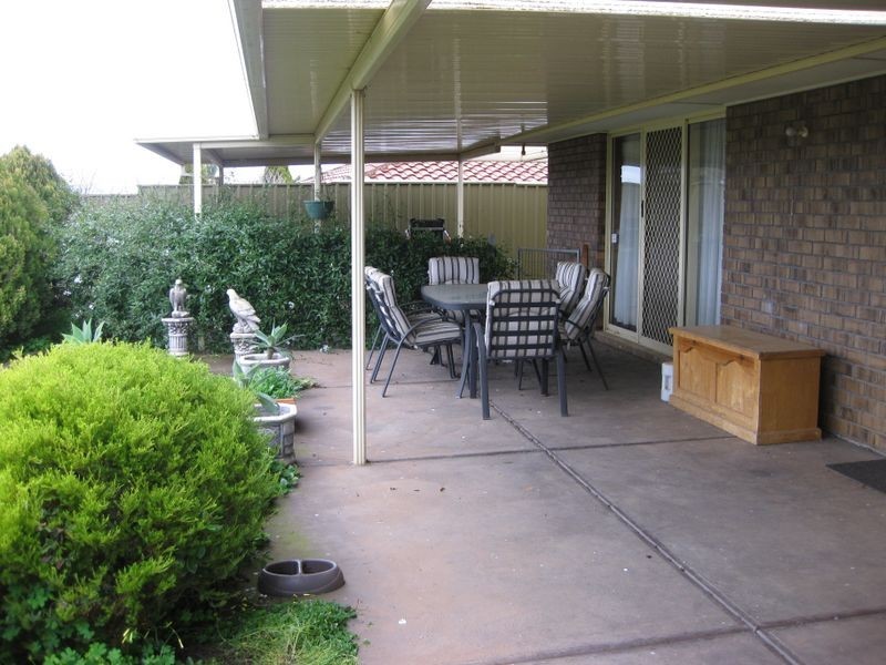 24 Bowmore Court, Greenwith SA 5125